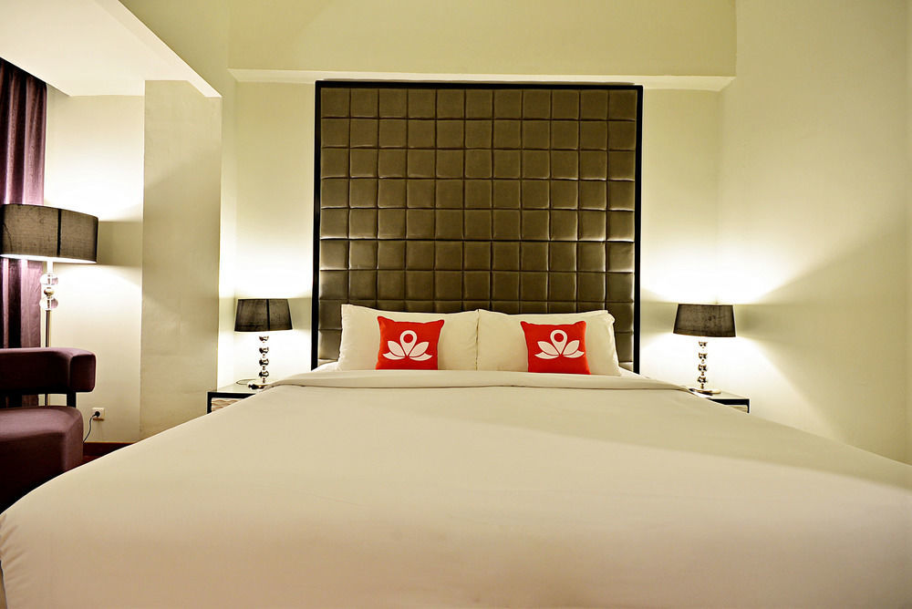 Hotel Diradja Jakarta Exteriör bild